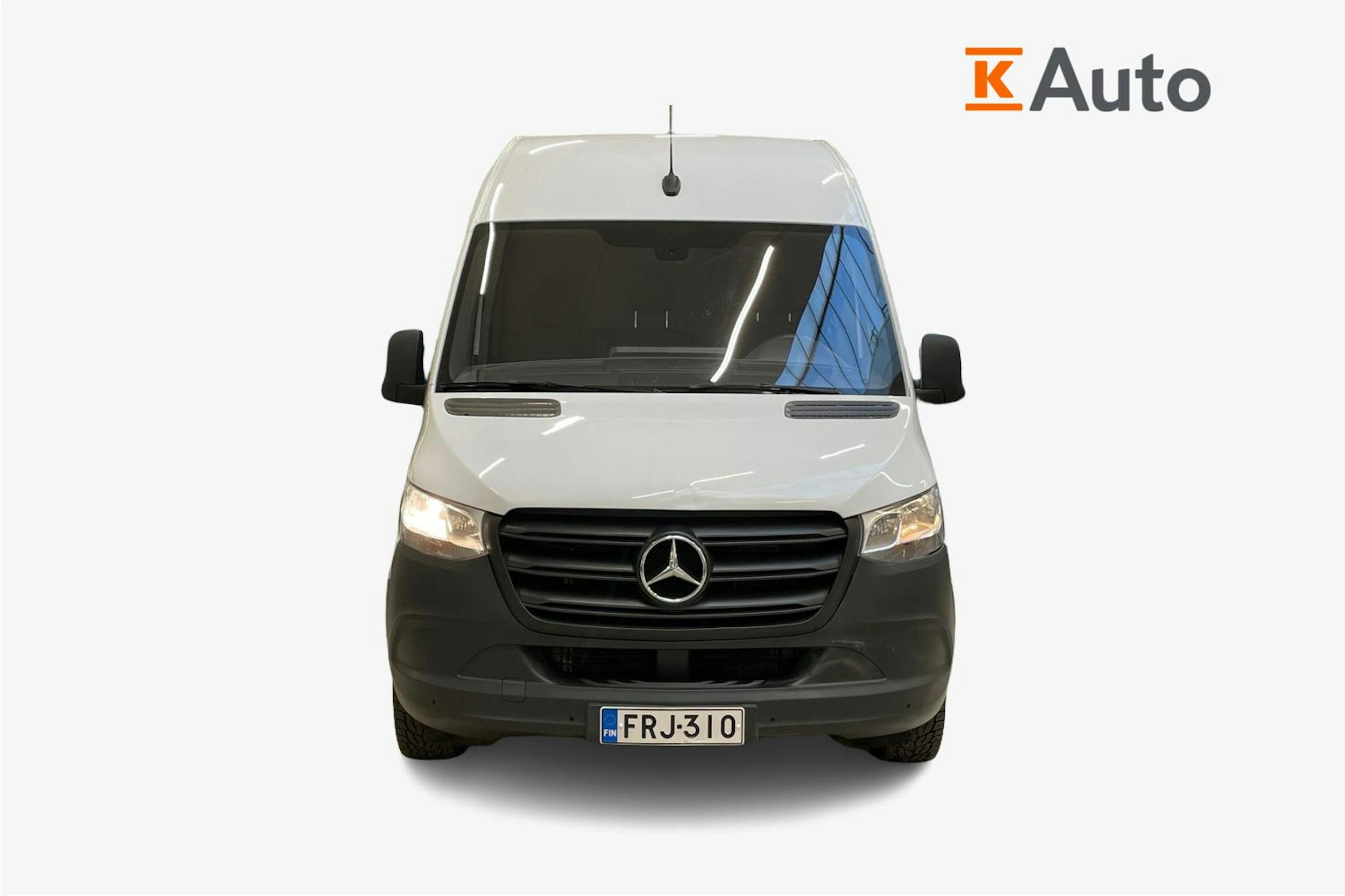 valkoinen Mercedes-Benz Sprinter 2024 kuva 5.