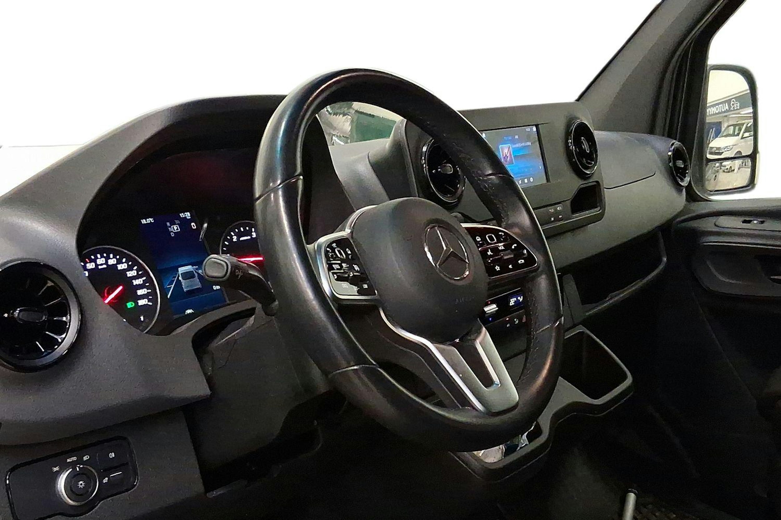 musta Mercedes-Benz Sprinter 2024 kuva 3.