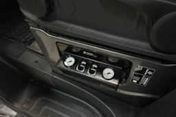 harmaa Mercedes-Benz Sprinter 2025 kuva 28.