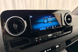 musta Mercedes-Benz Sprinter 2024 kuva 21.