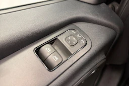 musta Mercedes-Benz Sprinter 2024 kuva 27.
