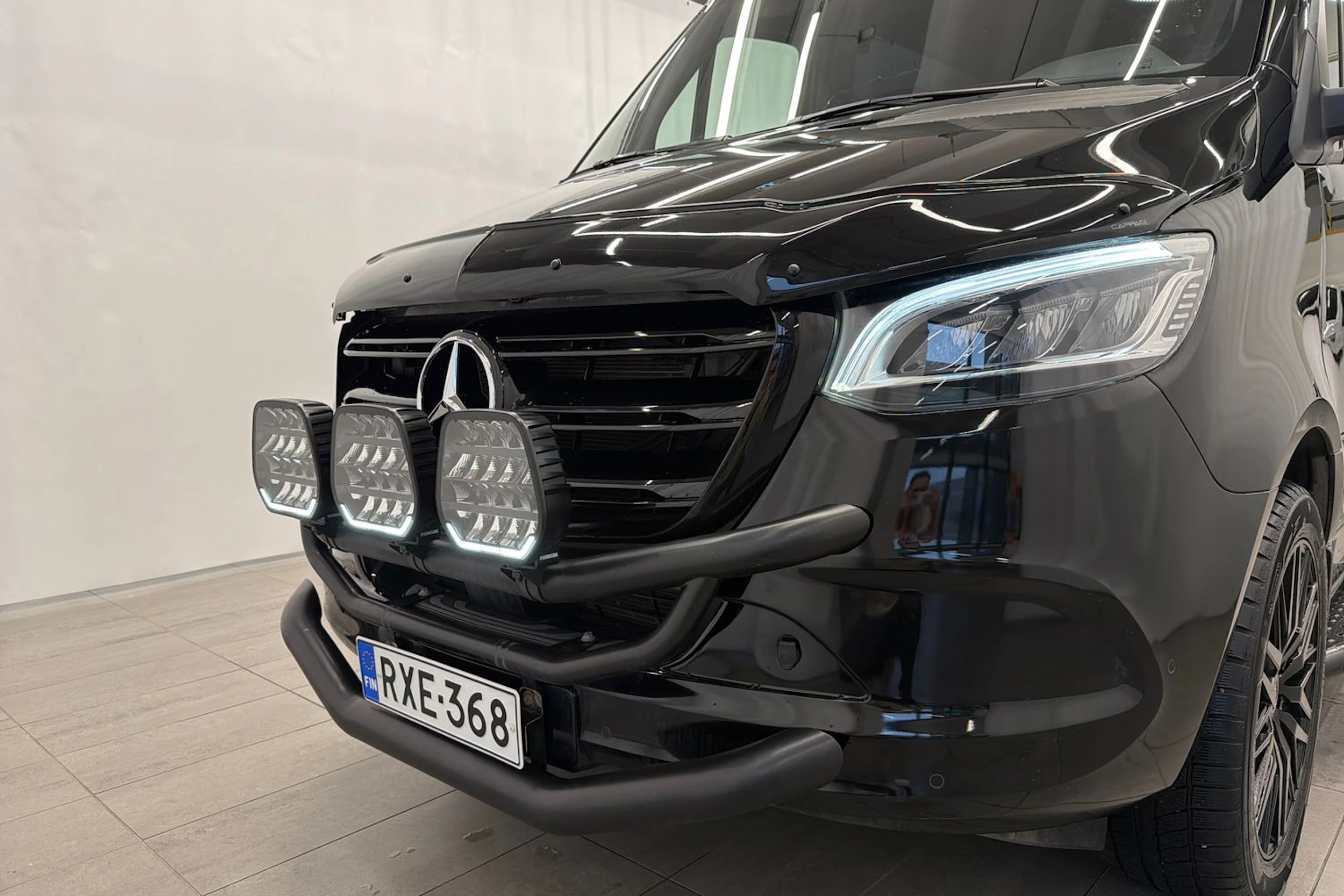 musta Mercedes-Benz Sprinter 2024 kuva 28.