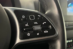 valkoinen Mercedes-Benz Sprinter 2024 kuva 26.
