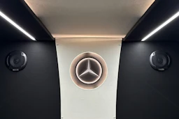 musta Mercedes-Benz Sprinter 2024 kuva 30.