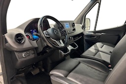 valkoinen Mercedes-Benz Sprinter 2024 kuva 6.