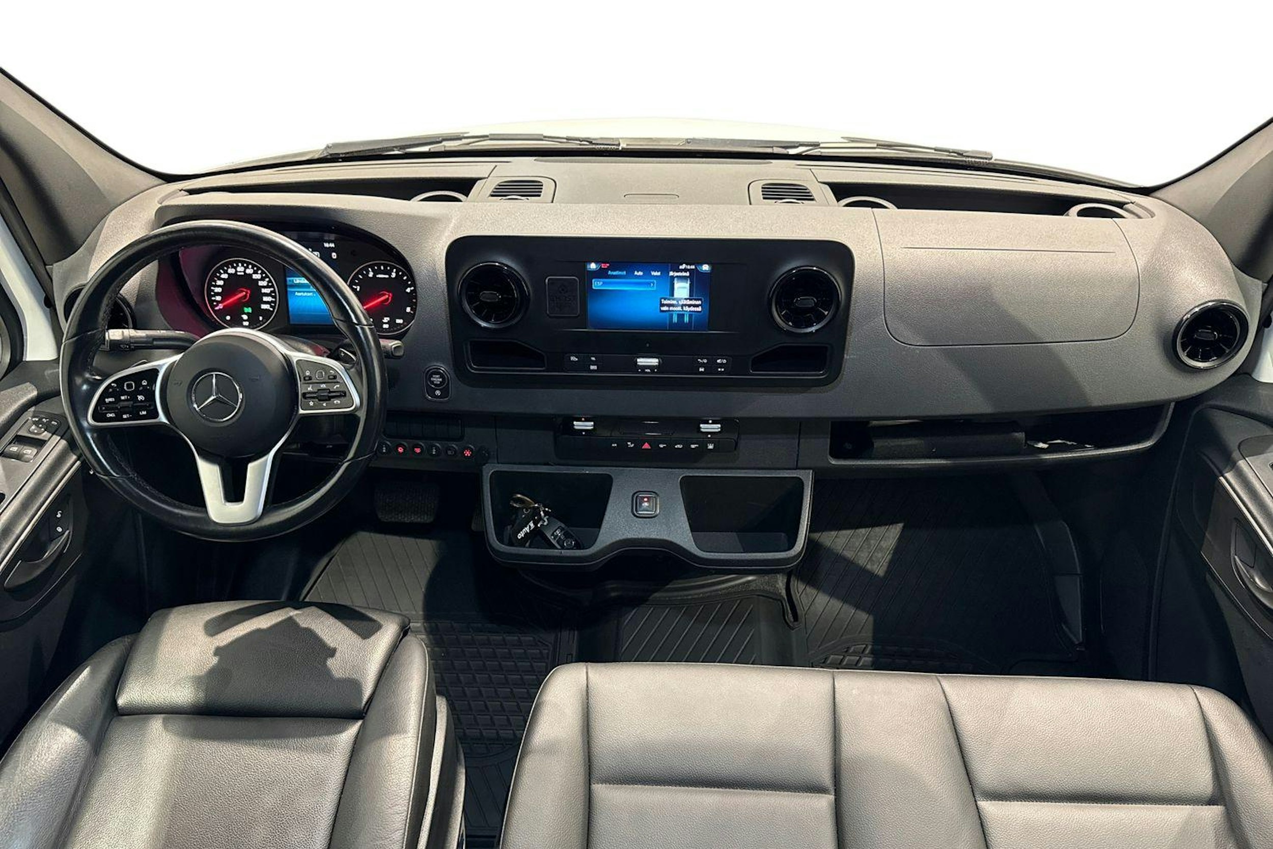 valkoinen Mercedes-Benz Sprinter 2024 kuva 7.