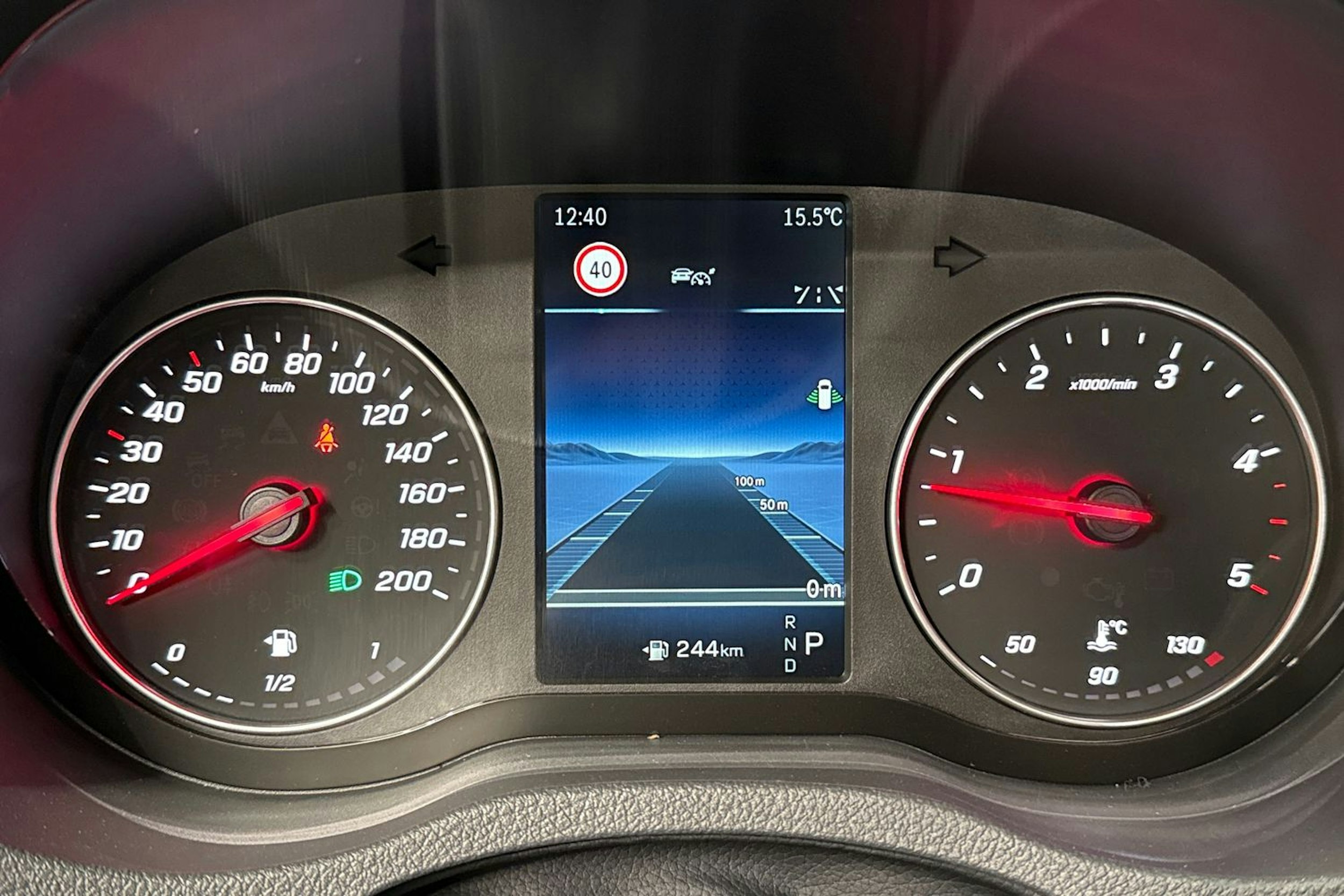 musta Mercedes-Benz Sprinter 2025 kuva 18.