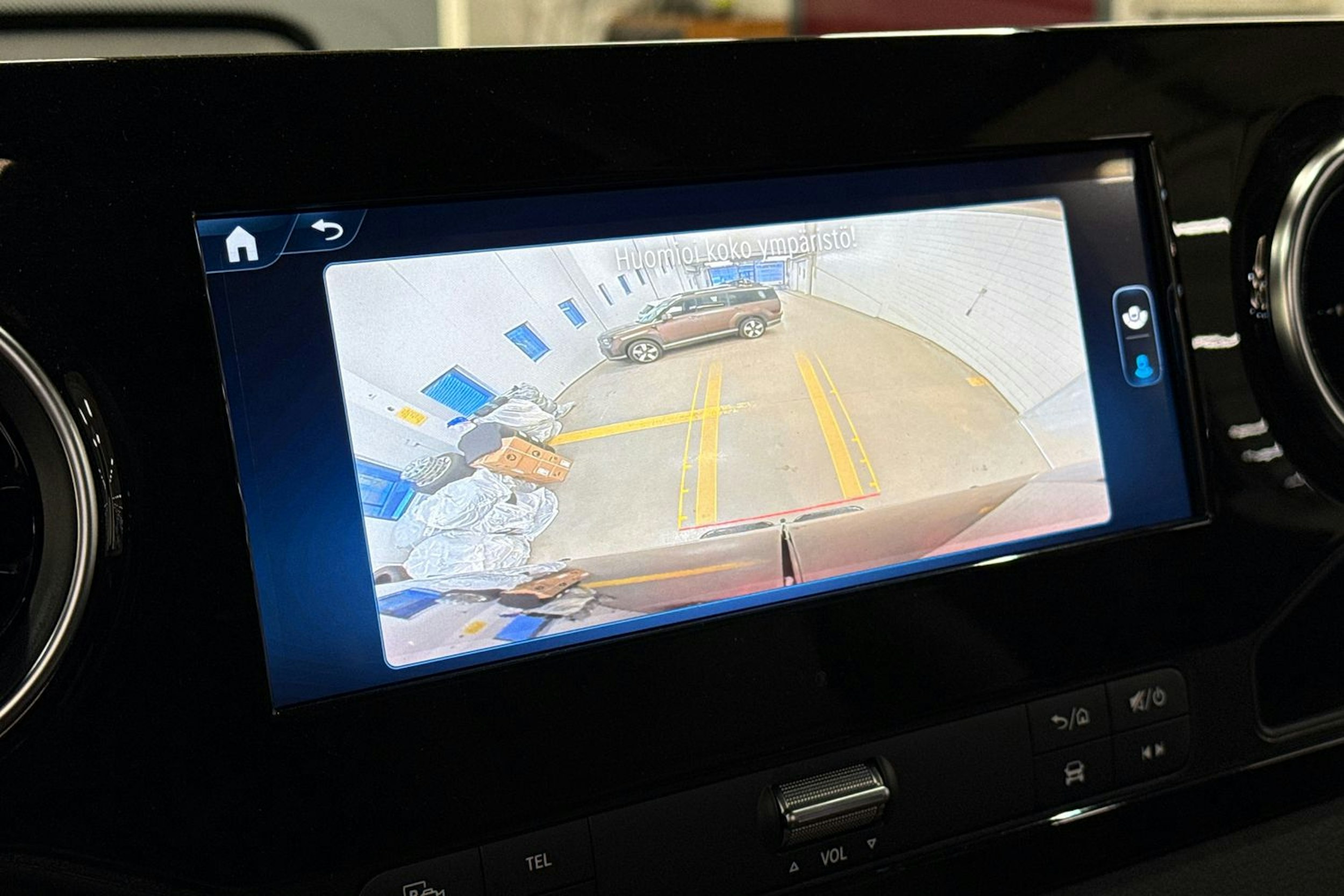 musta Mercedes-Benz Sprinter 2025 kuva 25.