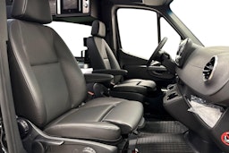 met. musta Mercedes-Benz Sprinter 2025 kuva 11.