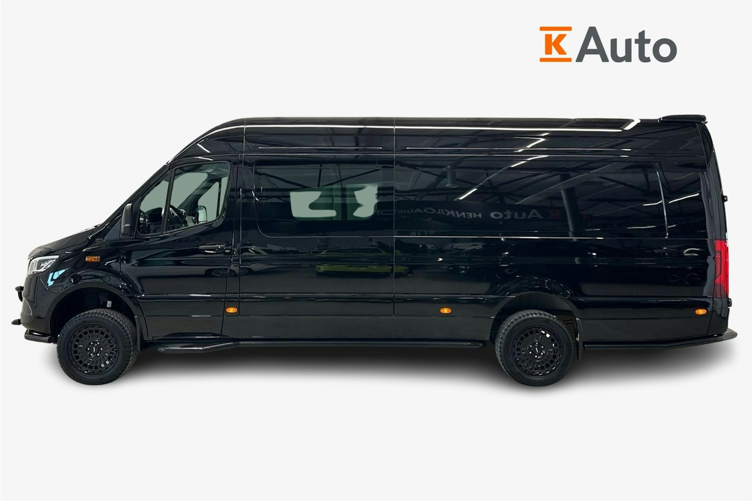 musta Mercedes-Benz Sprinter 2025 kuva 7.