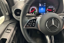 musta Mercedes-Benz Sprinter 2025 kuva 15.