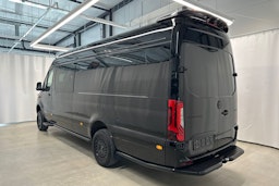 musta Mercedes-Benz Sprinter 2025 kuva 35.