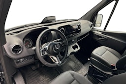 harmaa Mercedes-Benz Sprinter 2025 kuva 8.