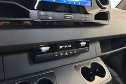 harmaa Mercedes-Benz Sprinter 2025 kuva 19.