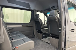 harmaa Mercedes-Benz Sprinter 2025 kuva 26.