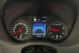 valkoinen Mercedes-Benz Sprinter 2025 kuva 21.