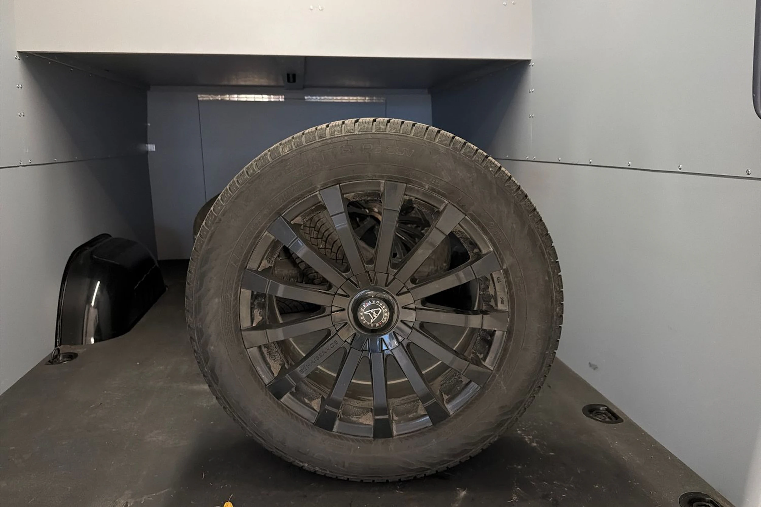 musta Mercedes-Benz Sprinter 2025 kuva 10.