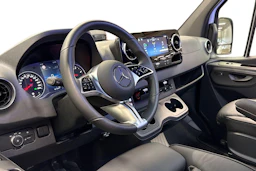 valkoinen Mercedes-Benz Sprinter 2025 kuva 6.