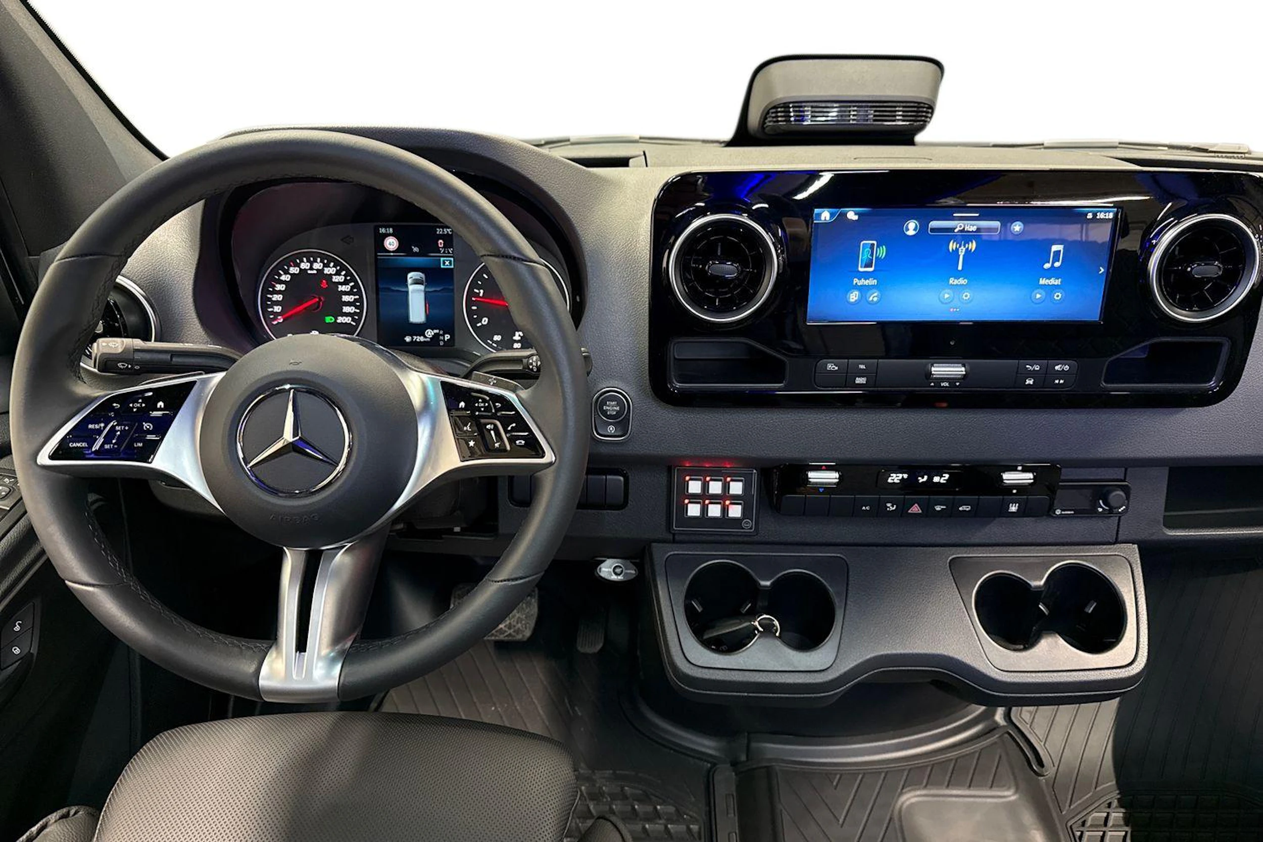 valkoinen Mercedes-Benz Sprinter 2025 kuva 7.