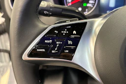 valkoinen Mercedes-Benz Sprinter 2025 kuva 18.