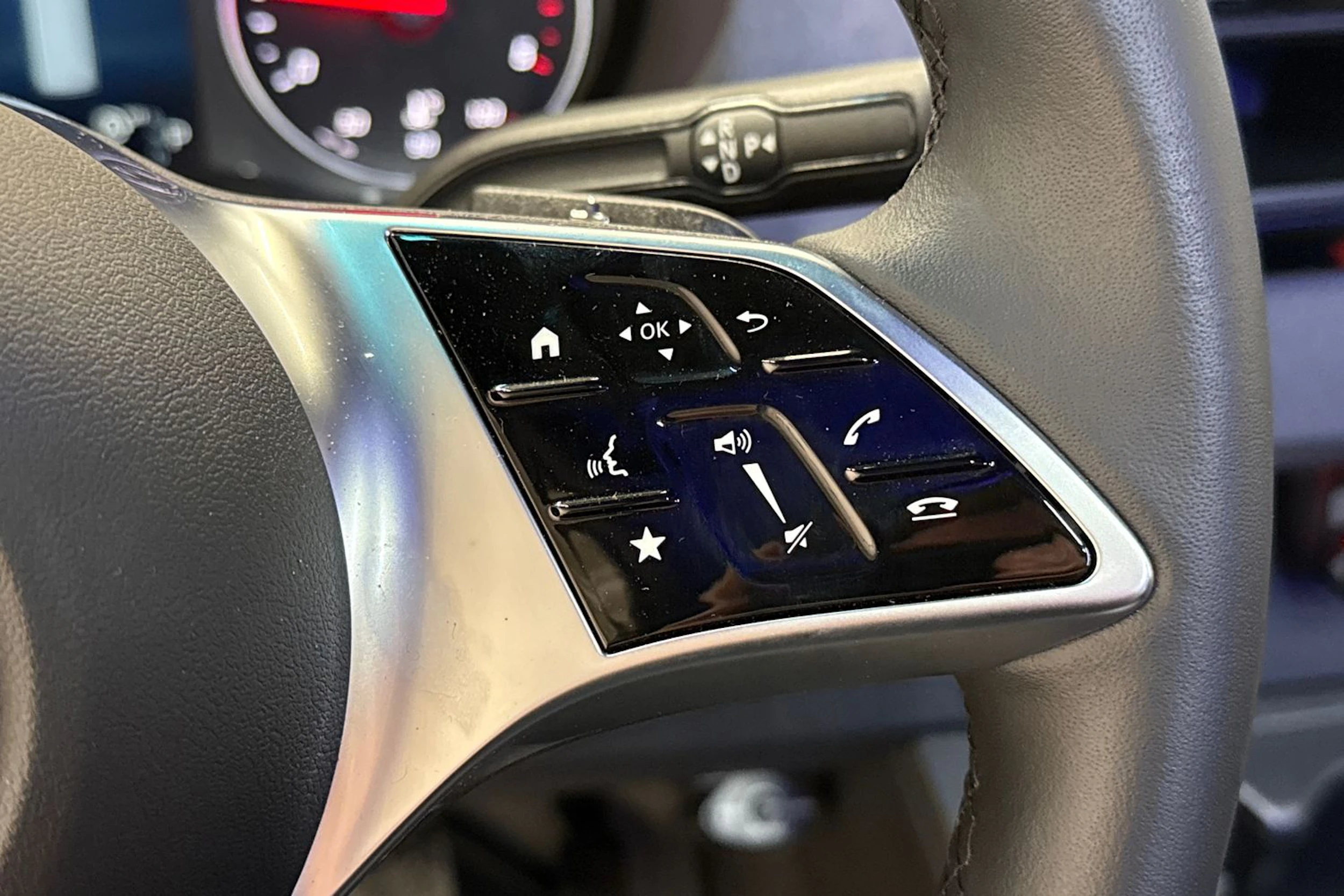 valkoinen Mercedes-Benz Sprinter 2025 kuva 19.