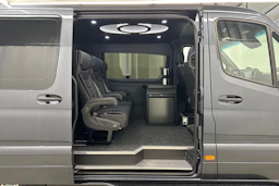 harmaa Mercedes-Benz Sprinter 2026 kuva 28.
