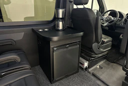 harmaa Mercedes-Benz Sprinter 2026 kuva 32.