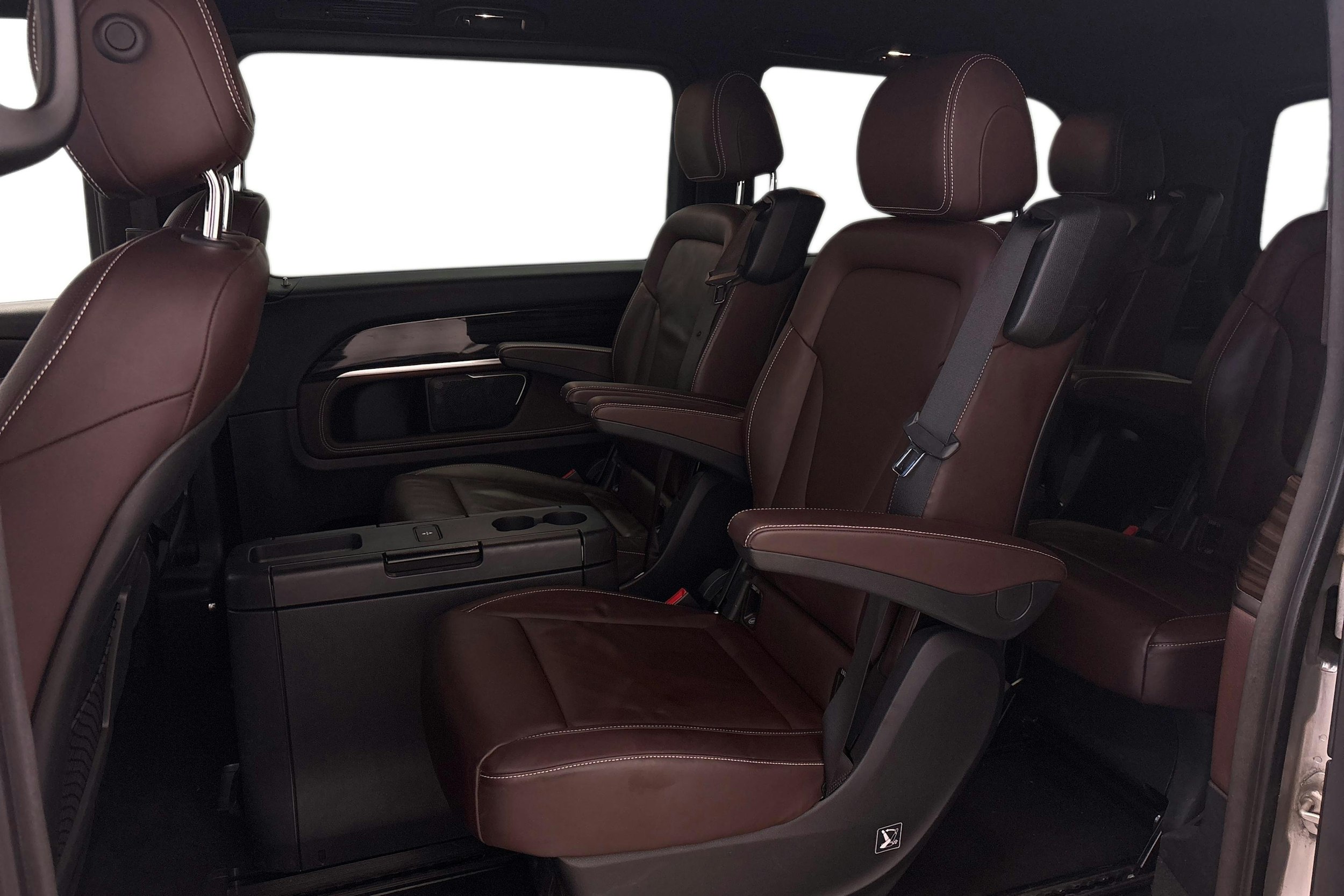 hopea Mercedes-Benz V 2014 kuva 8.