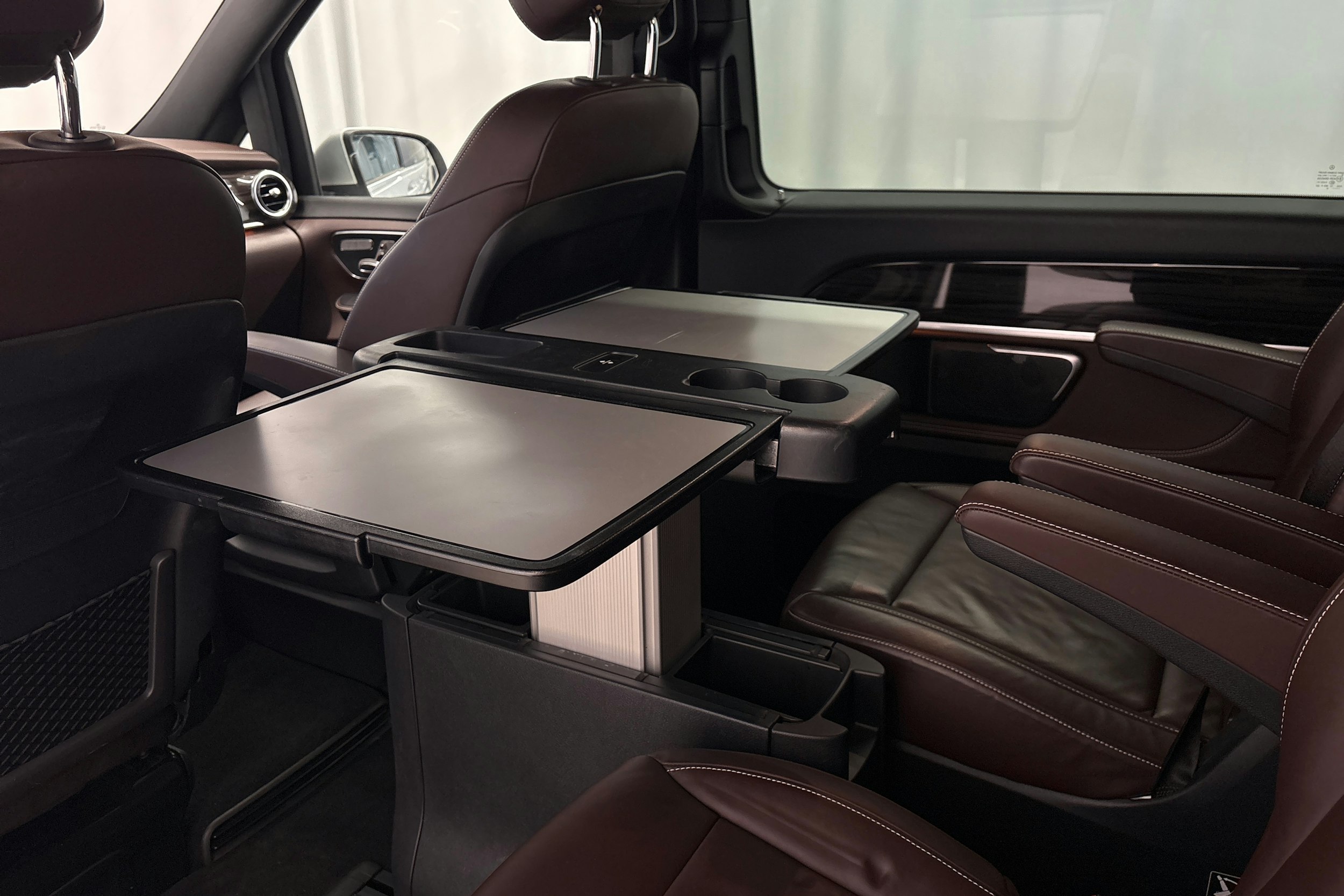 hopea Mercedes-Benz V 2014 kuva 10.