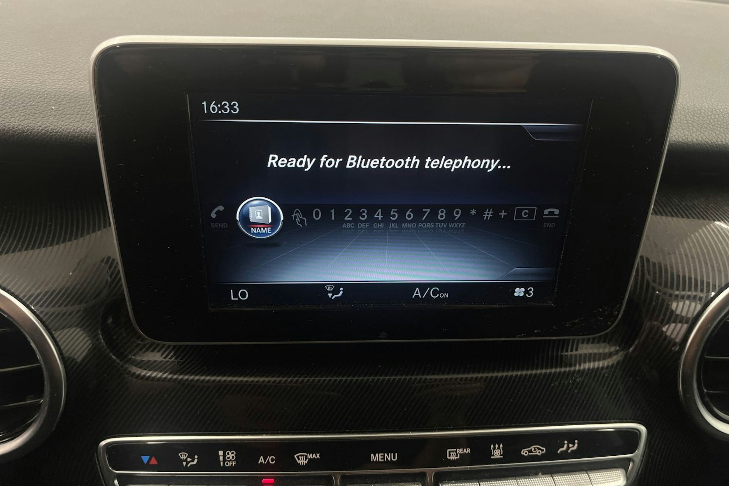 musta Mercedes-Benz V 2014 kuva 29.