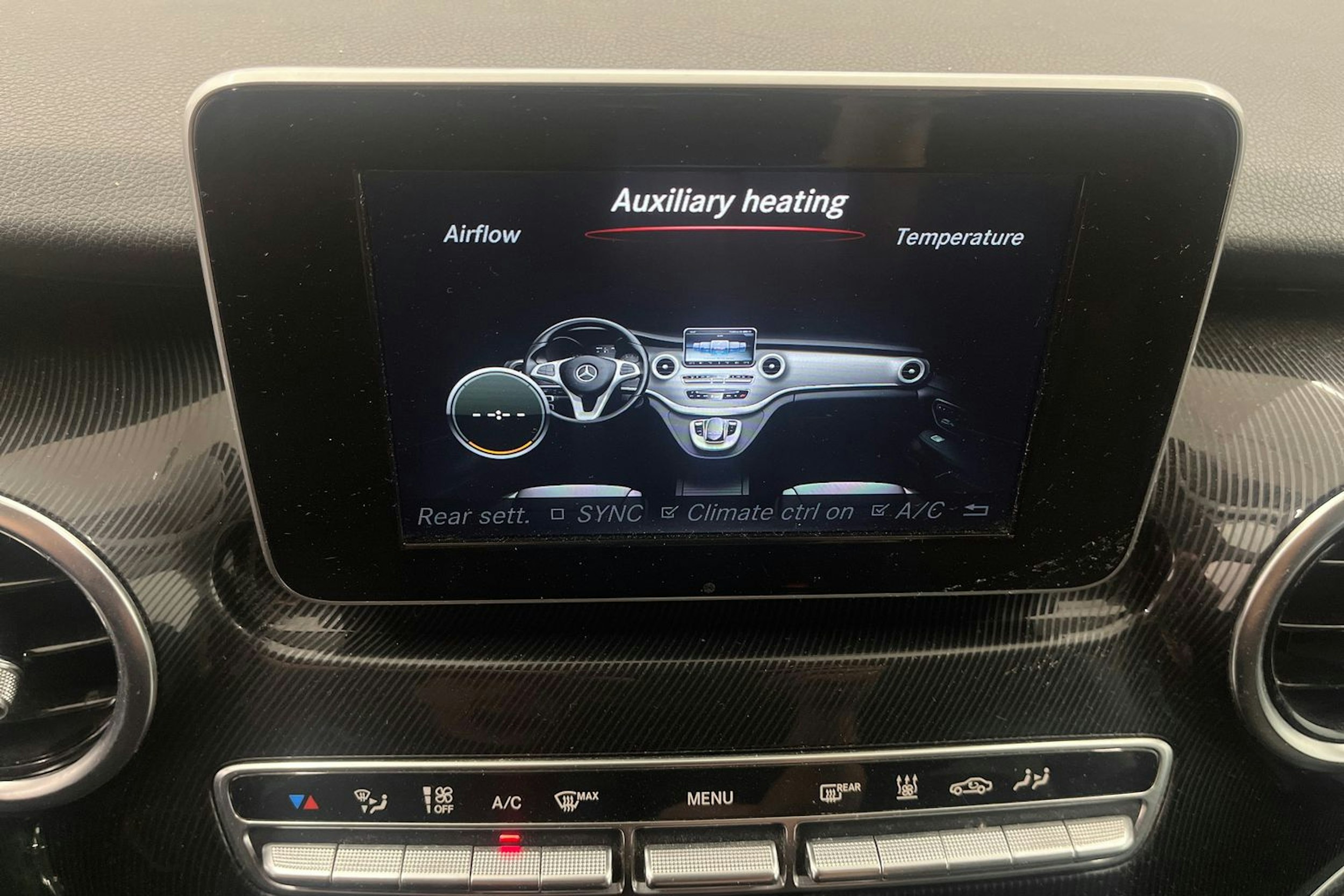 musta Mercedes-Benz V 2014 kuva 31.