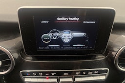 musta Mercedes-Benz V 2014 kuva 31.