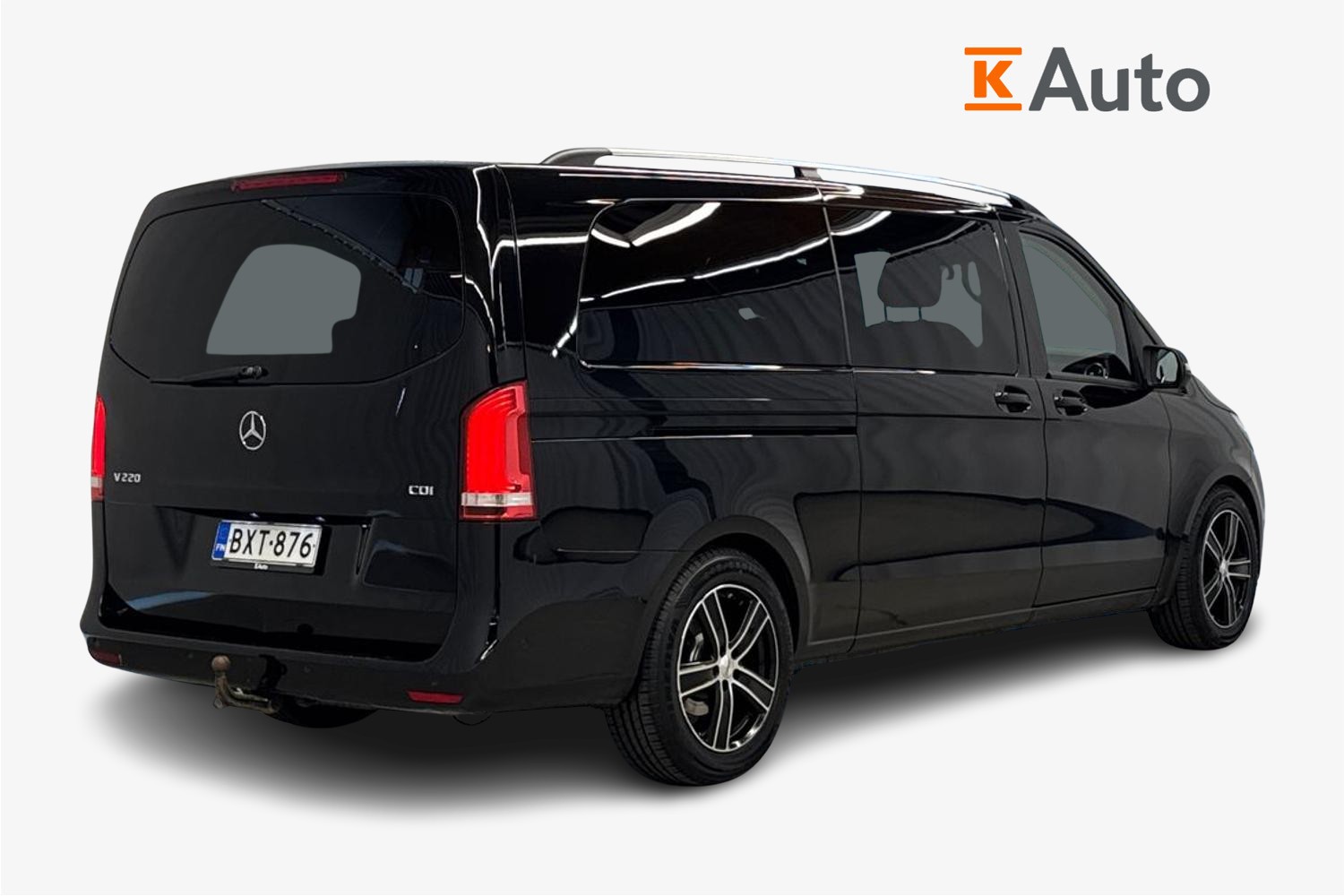 Mercedes-Benz V 2015, photo 3/33