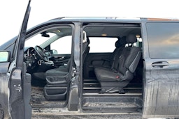 musta Mercedes-Benz V 2015 kuva 3.