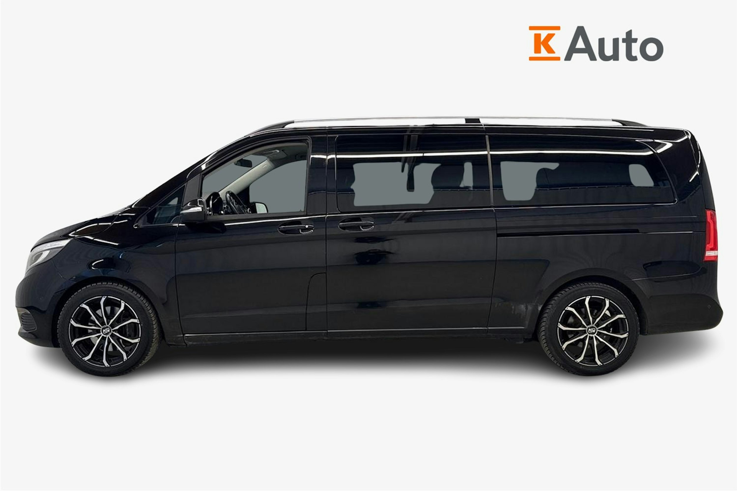 musta Mercedes-Benz V 2015 kuva 7.