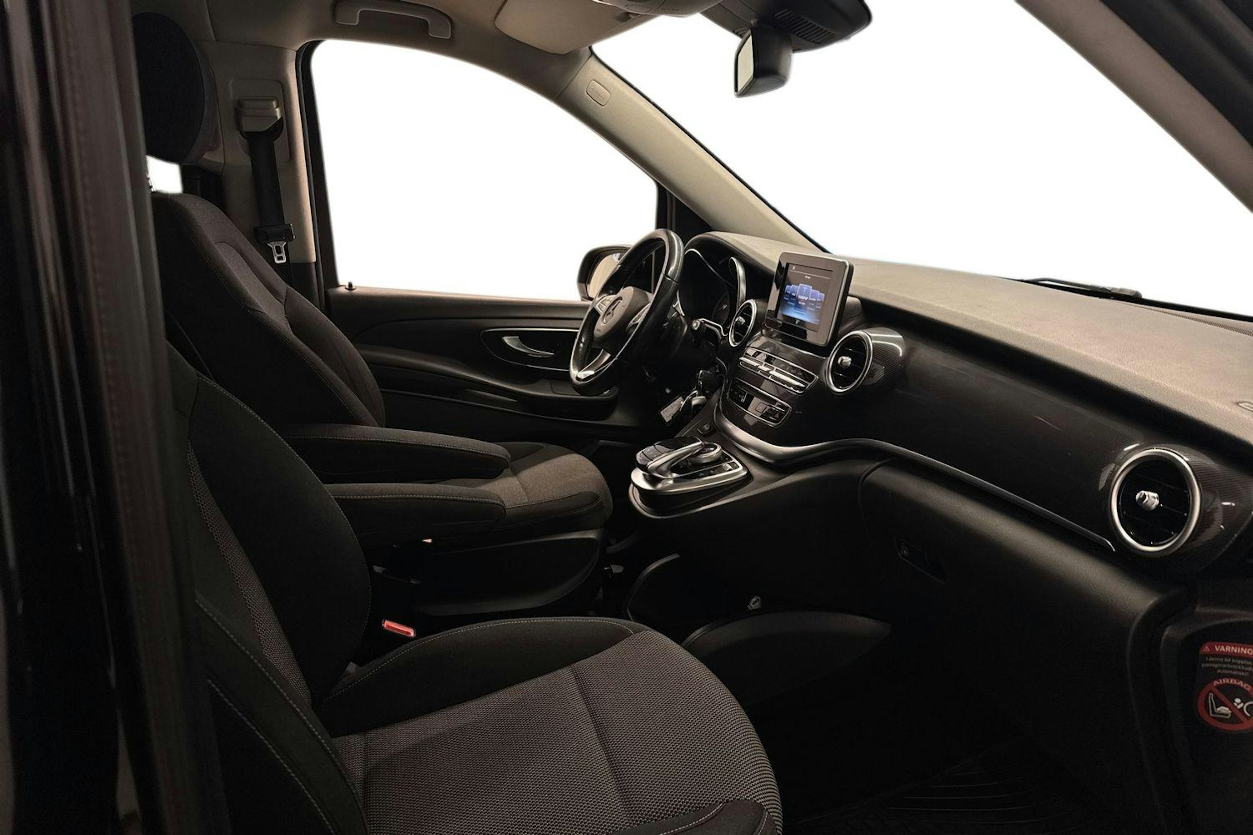 musta Mercedes-Benz V 2015 kuva 9.
