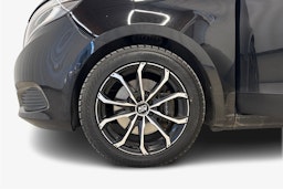 musta Mercedes-Benz V 2015 kuva 12.