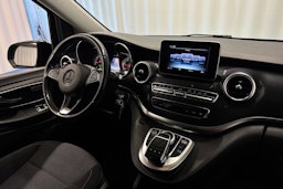 musta Mercedes-Benz V 2015 kuva 15.
