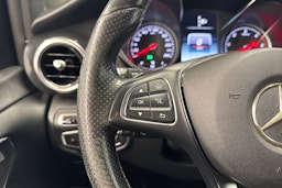 musta Mercedes-Benz V 2015 kuva 21.