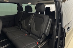 musta Mercedes-Benz V 2015 kuva 25.