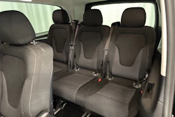 musta Mercedes-Benz V 2015 kuva 27.
