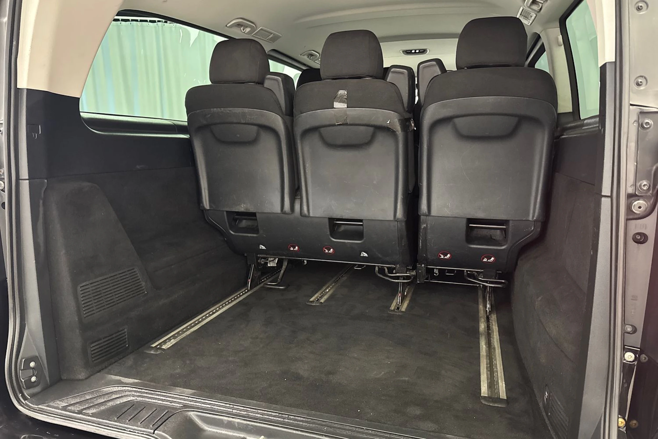 musta Mercedes-Benz V 2015 kuva 32.
