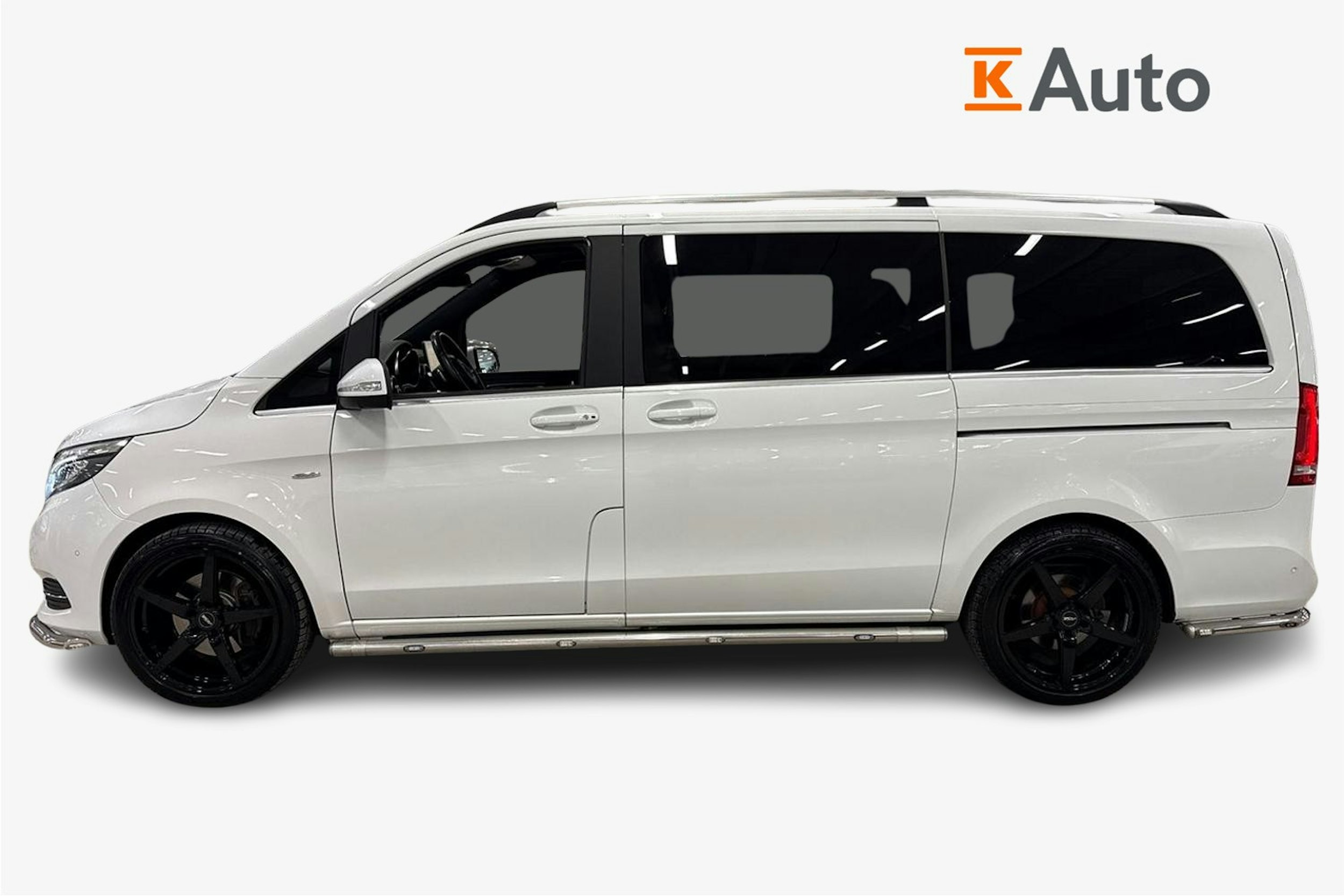 Valkoinen Mercedes-Benz V 2015 kuva 7.