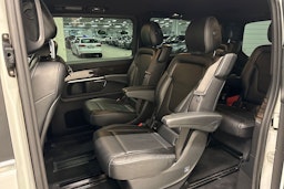 Valkoinen Mercedes-Benz V 2015 kuva 15.