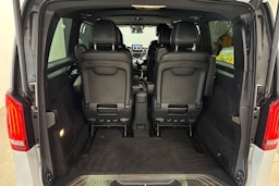 Valkoinen Mercedes-Benz V 2015 kuva 17.