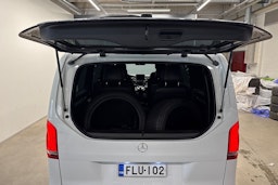 Valkoinen Mercedes-Benz V 2015 kuva 19.