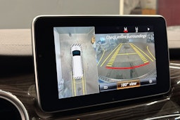 Valkoinen Mercedes-Benz V 2015 kuva 28.