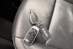 Valkoinen Mercedes-Benz V 2015 kuva 29.