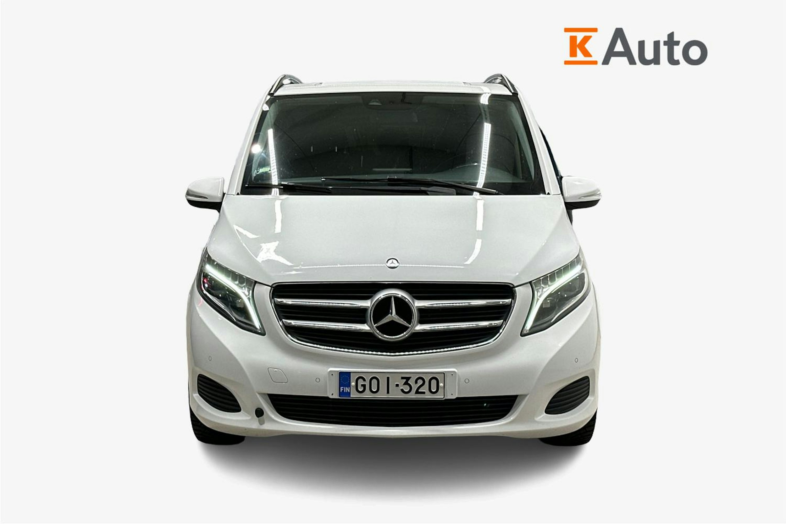 valkoinen Mercedes-Benz V 2015 kuva 5.