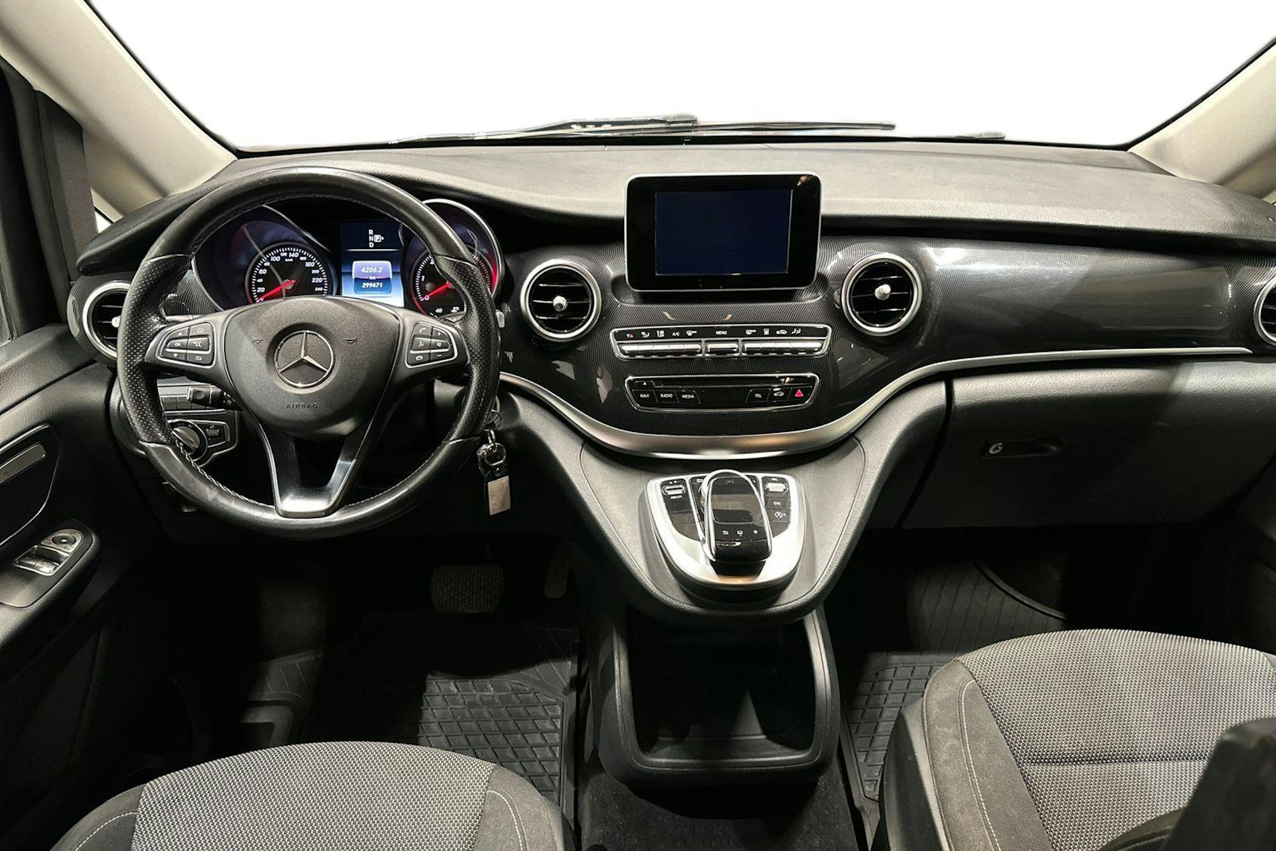 valkoinen Mercedes-Benz V 2015 kuva 8.